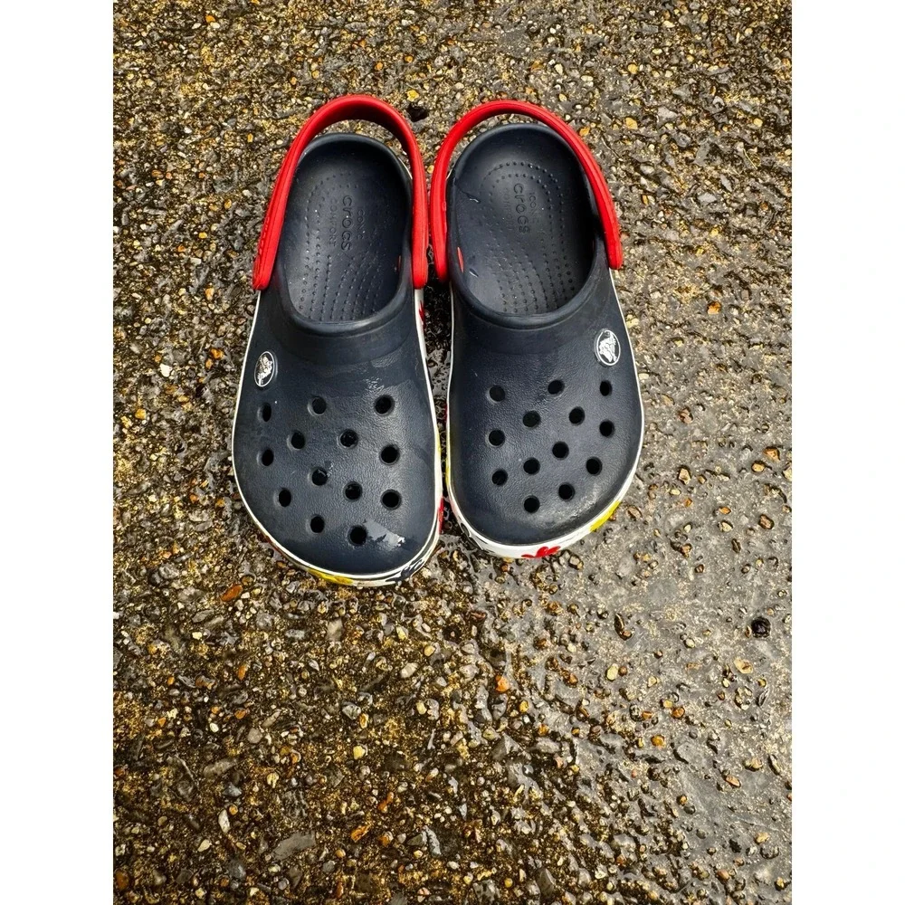 Mickey Disney crocs‎